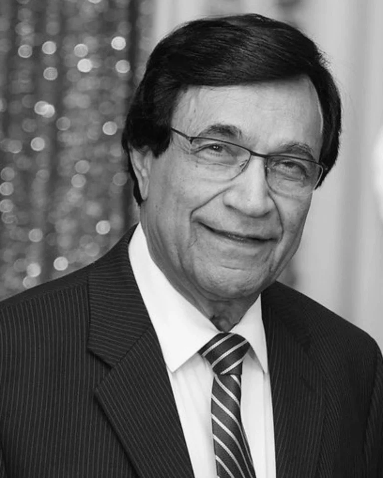 Jagan Pahuja, MD